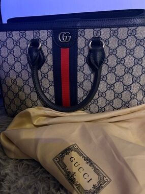 Gucci Beige GG Supreme Tote with Red & Blue Center Stripe